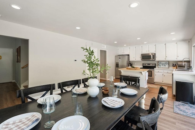 1925 Meadow Brook Ct, Thousand Oaks, CA 91362 - photo 19