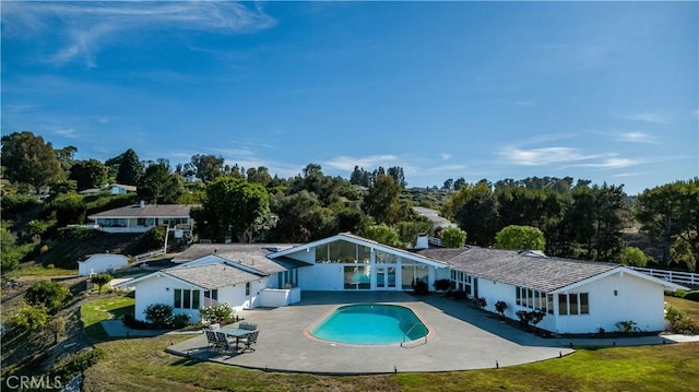13 Buggy Whip Dr, Rolling Hills, CA 90274 - outdoor pool with a patio area and a lawn