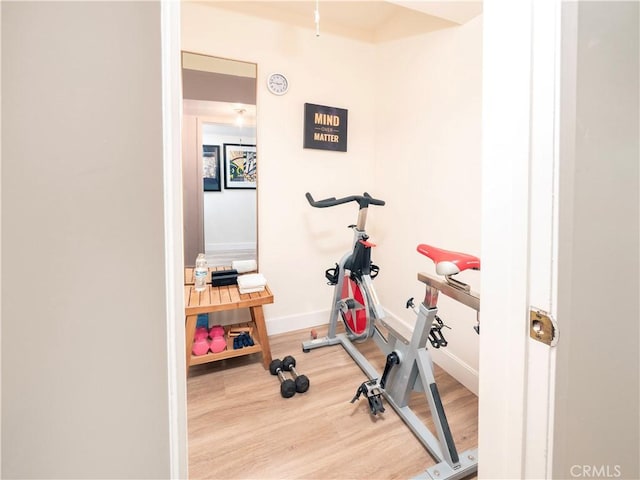 6160 Whitsett Ave Unit 4, North Hollywood, CA 91606 - workout room featuring wood finished floors and baseboards