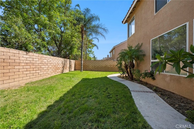 827 La Cadena Ln, Corona, CA 92879 - view of fenced backyard