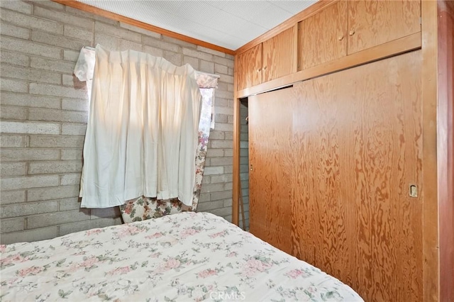 72082 Winters Rd Unit 29, Palms, CA 92277 - bedroom featuring a closet
