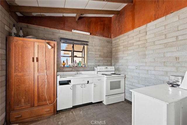 72082 Winters Rd Unit 29, Palms, CA 92277 - kitchen featuring white range with electric cooktop, beam ceiling, finished concrete floors, and light countertops