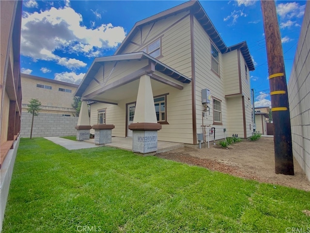 6545 Newlin, Whittier, CA 90601 - rear view of property with a patio area