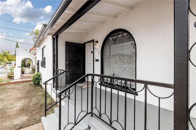 473 W 17th St, San Pedro, CA 90731 - entrance to property