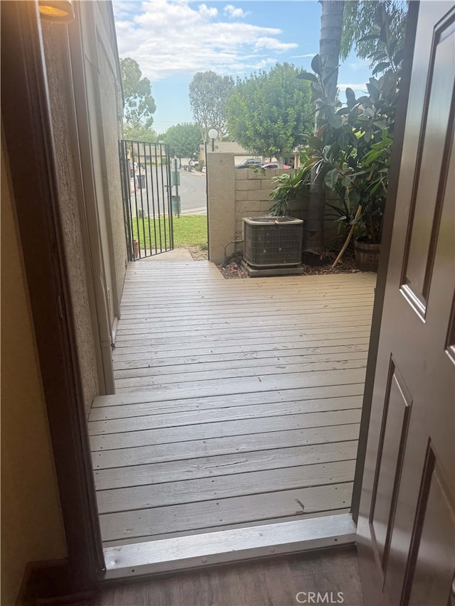 2510 N Tustin Ave Unit 110, Santa Ana, CA 92705 - photo 2