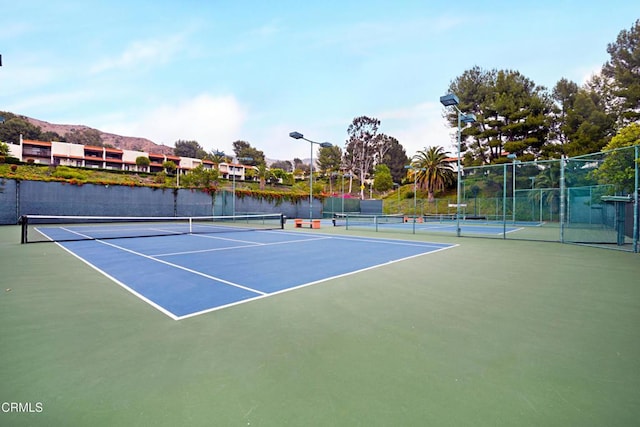 9503 Via Venezia, Burbank, CA 91504 - photo 45