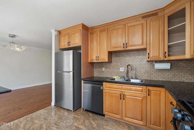 9503 Via Venezia, Burbank, CA 91504 - photo 19