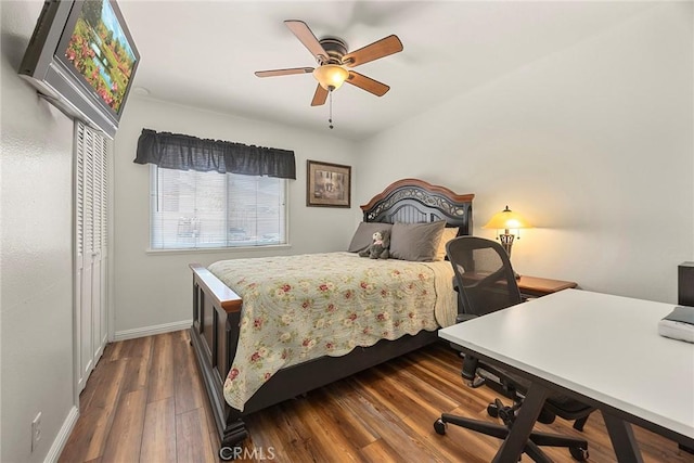 24481 Jutewood Pl, Lake Forest, CA 92630 - bedroom featuring an office area, dark wood-style floors, a closet, and ceiling fan