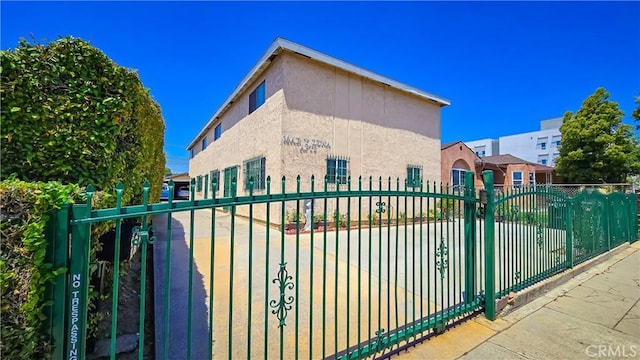 947 S Sunol Dr, Los Angeles, CA 90023 - photo 9