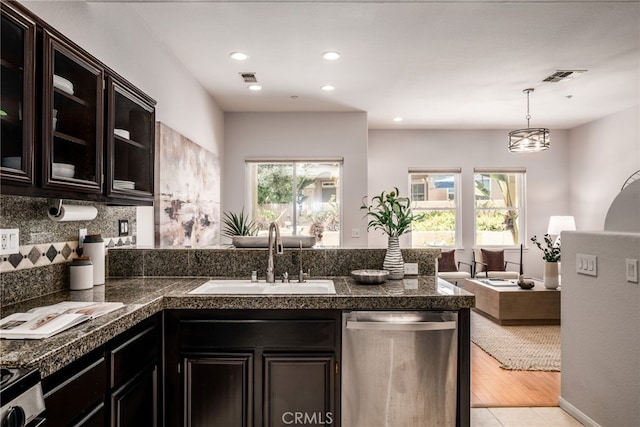 6289 Citracado Cir, Carlsbad, CA 92009 - photo 4