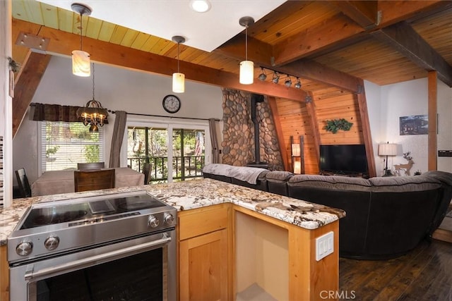 52926 Balsam Dr, Oakhurst, CA 93644 - kitchen featuring electric range, open floor plan, dark wood-style flooring, a wooden ceiling with exposed beams, and a chandelier