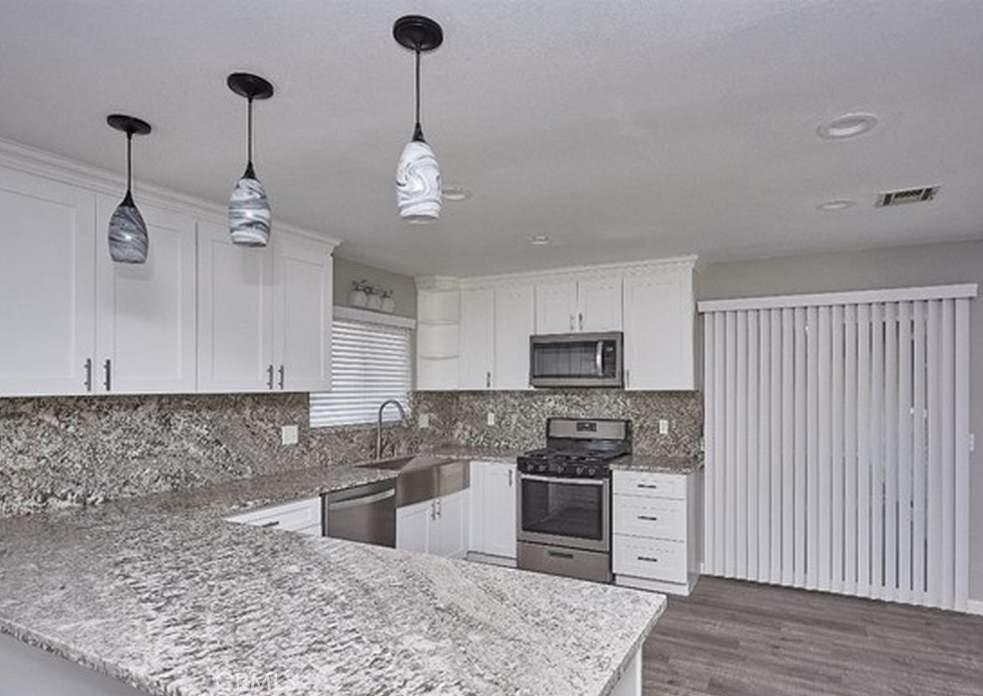 9289 Hickory Ave, Hesperia, CA 92345 - photo 3