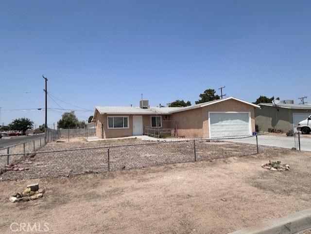 36028 Dividing Line St, Yermo, CA 93298 - photo 2
