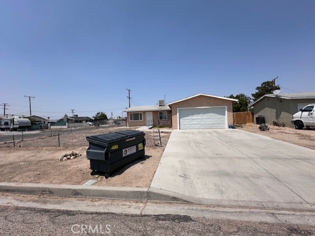 36028 Dividing Line St, Yermo, CA 93298 - photo 1