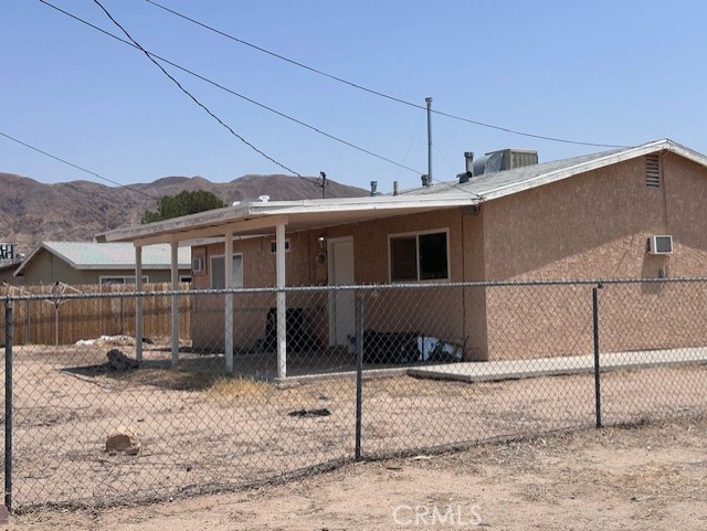36028 Dividing Line St, Yermo, CA 93298 - photo 5