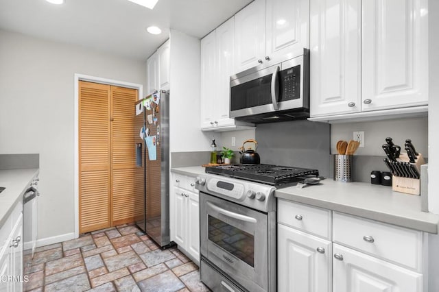 887 Temple Ter, Los Angeles, CA 90042 - photo 13