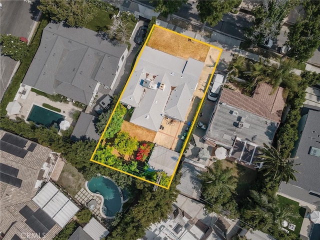 10348 Woodbridge St, Toluca Lake, CA 91602 - aerial view of property's location featuring property parcel outlined