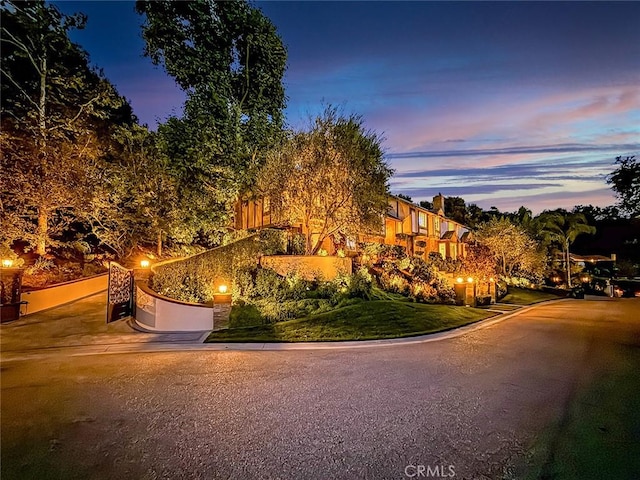 4278 Palomino Cir, Westlake Village, CA 91362 - photo 2