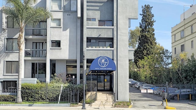 1940 N Highland Ave Unit 10, Los Angeles, CA 90068 - photo 26