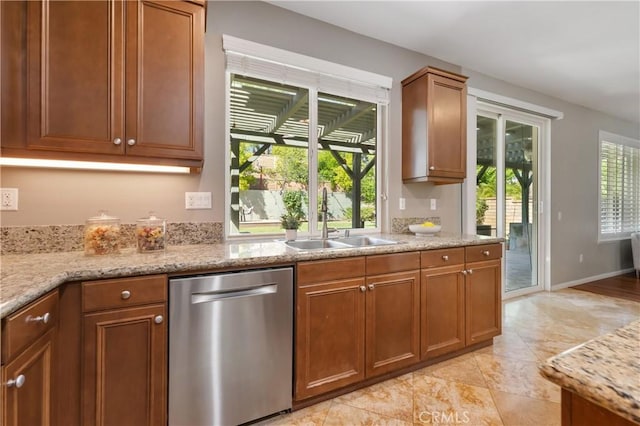 22229 Evening Star Ct, Saugus, CA 91390 - photo 17