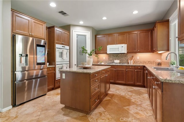 22229 Evening Star Ct, Saugus, CA 91390 - photo 11