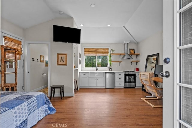 924 N Niagara St, Burbank, CA 91505 - photo 43