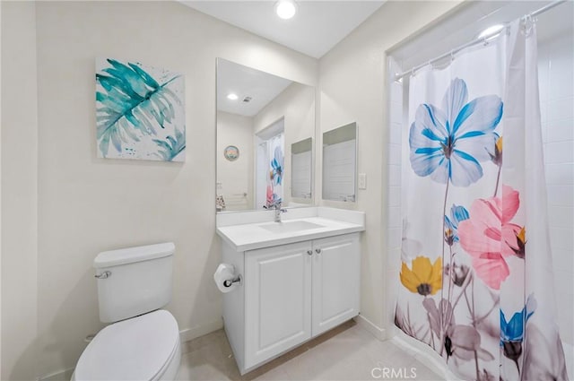 20950 Cornerstone Dr, Walnut, CA 91789 - bathroom featuring vanity, a shower with shower curtain, and recessed lighting