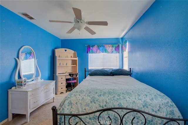 1166 Labrador Ct, Newman, CA 95360 - bedroom featuring light carpet and a ceiling fan