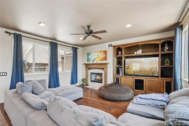 31923 Pepper Tree St, Winchester, CA 92596 - photo 5