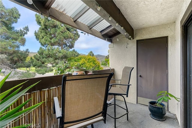 1330 W Apricot Ave, Lompoc, CA 93436 - view of balcony