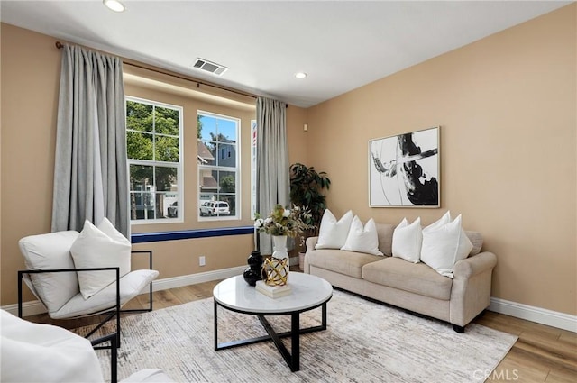 7 Sachem Way, Ladera Ranch, CA 92694 - living room featuring wood finished floors and recessed lighting