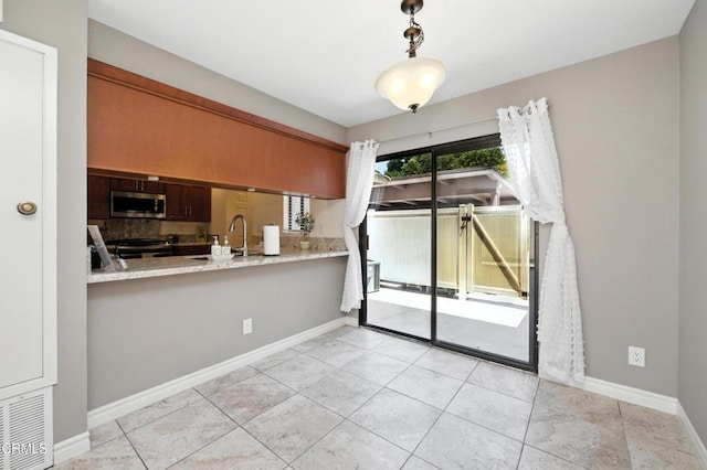 28763 Conejo View Dr, Agoura Hills, CA 91301 - photo 9
