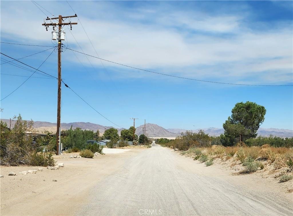 509 Baker Rd, Lucerne Valley, CA 92356 - photo 2