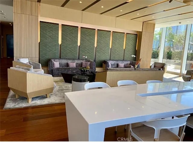 889 Francisco St Unit 1105, Los Angeles, CA 90017 - building lobby featuring recessed lighting