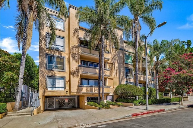 5224 Zelzah Ave Unit 208, Encino, CA 91316 - view of apartment building / complex