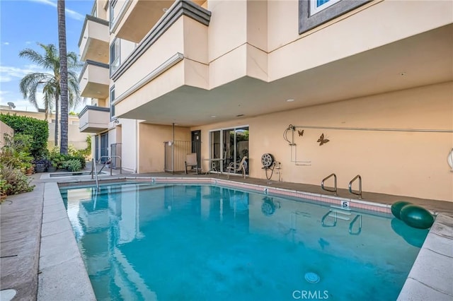 5224 Zelzah Ave Unit 208, Encino, CA 91316 - view of community pool