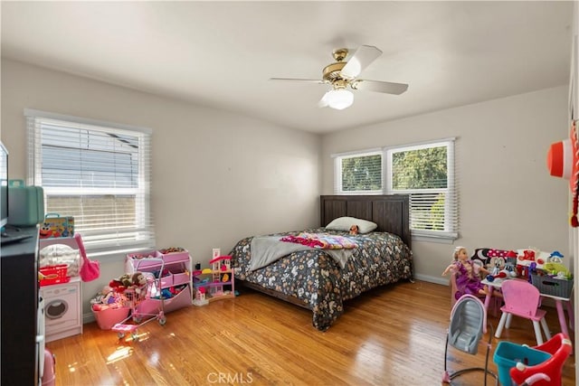 33 Miner St, Bakersfield, CA 93305 - bedroom with light wood-style flooring and ceiling fan