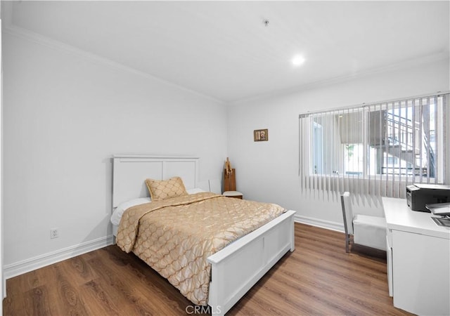 565 E San Jose Ave Unit 204, Burbank, CA 91501 - bedroom with ornamental molding, wood finished floors, and recessed lighting