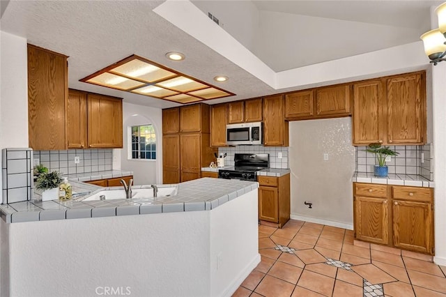 934 Neal St, Los Banos, CA 93635 - photo 20