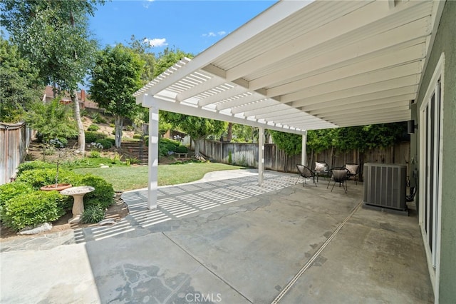 3705 Cypress Ln, Yorba Linda, CA 92886 - fenced backyard with a pergola and a patio