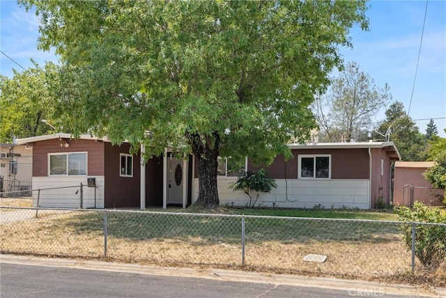 5640 Farley St, Oroville, CA 95966 - photo 1