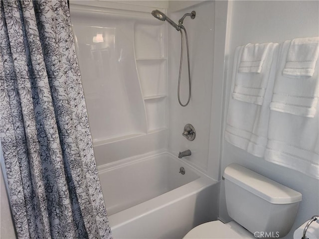 17077 Los Modelos St, Fountain Valley, CA 92708 - bathroom featuring toilet and shower / bathtub combination with curtain
