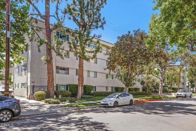 395 S Oakland Ave Unit 204, Pasadena, CA 91101 - photo 36