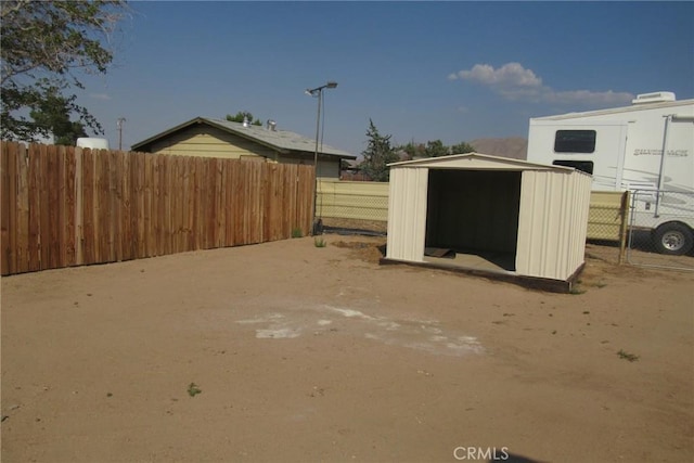 18924 Vine St, Hesperia, CA 92345 - photo 13