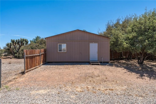 9735 Highland Rd, Oak Hills, CA 92344 - photo 32