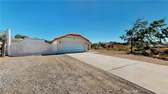 7170 Joshua Rd, Oak Hills, CA 92344 - photo 4