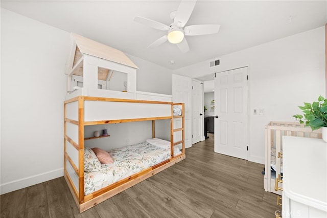 45 Bramble Ln Unit 109, Aliso Viejo, CA 92656 - bedroom with wood finished floors and ceiling fan