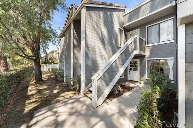 45 Bramble Ln Unit 109, Aliso Viejo, CA 92656 - back of house with stairs