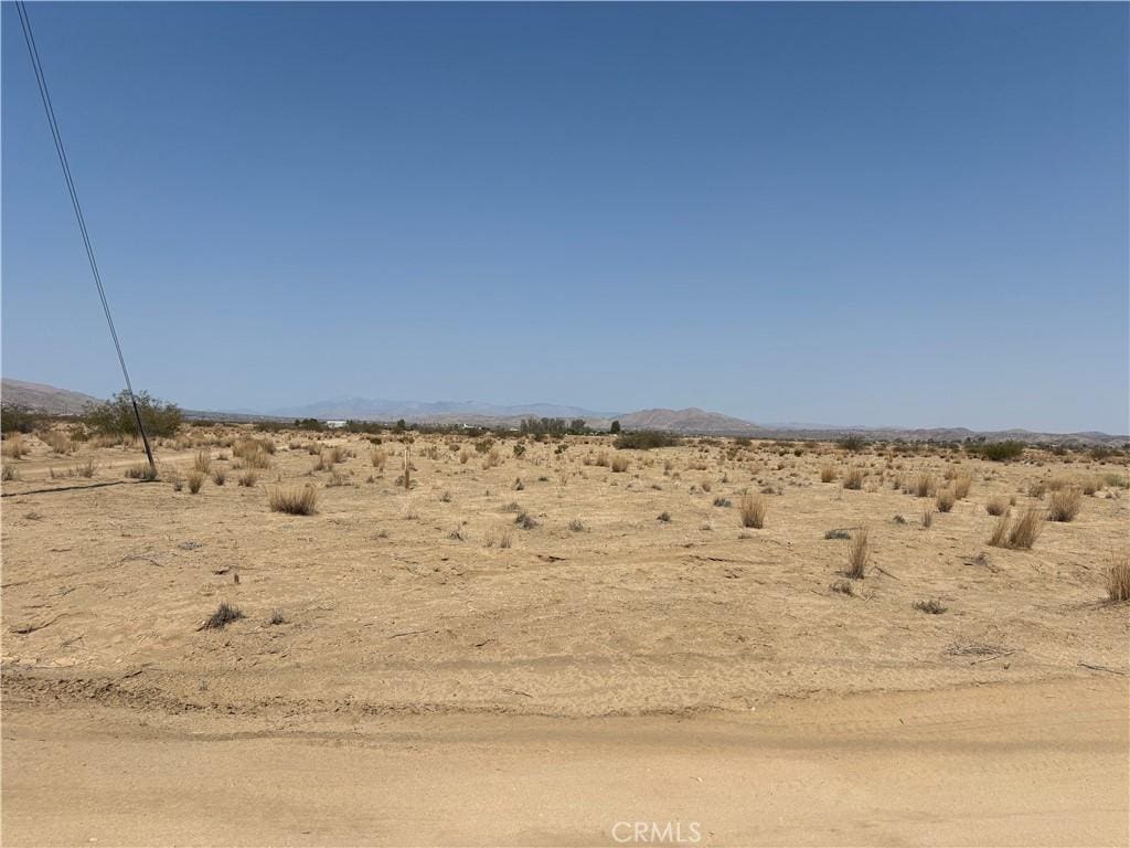5650 Cascade Rd, Joshua Tree, CA 92252