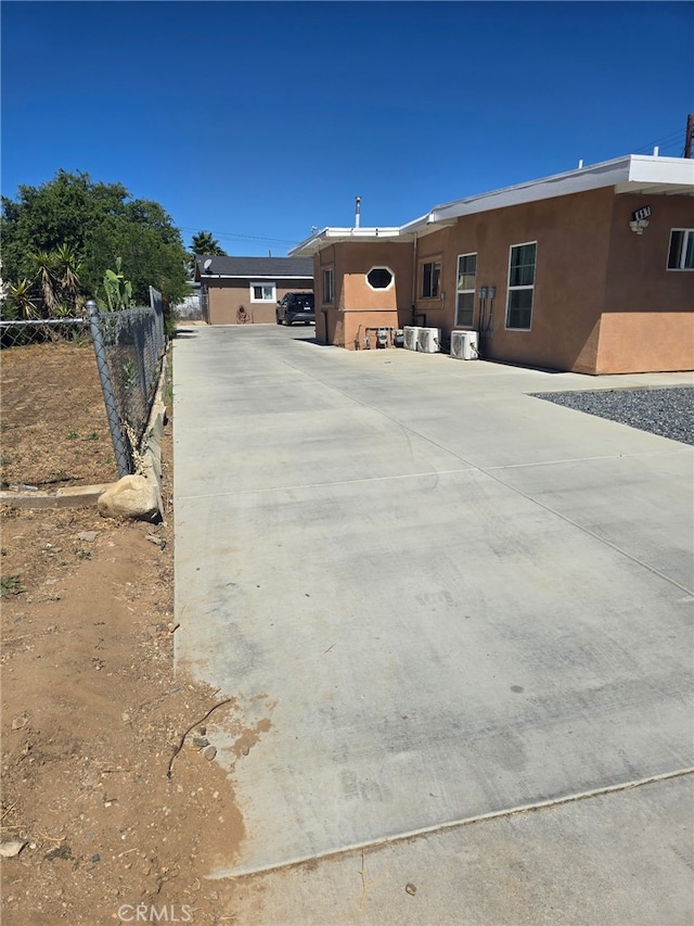 625 Xenia Ave, Beaumont, CA 92223 - view of front of house with stucco siding and concrete driveway